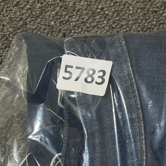 Kancan Jeans Womens Size W13 30 Estilo Distressed Raw Hem Denim Blue Whiskered - Picture 13 of 13